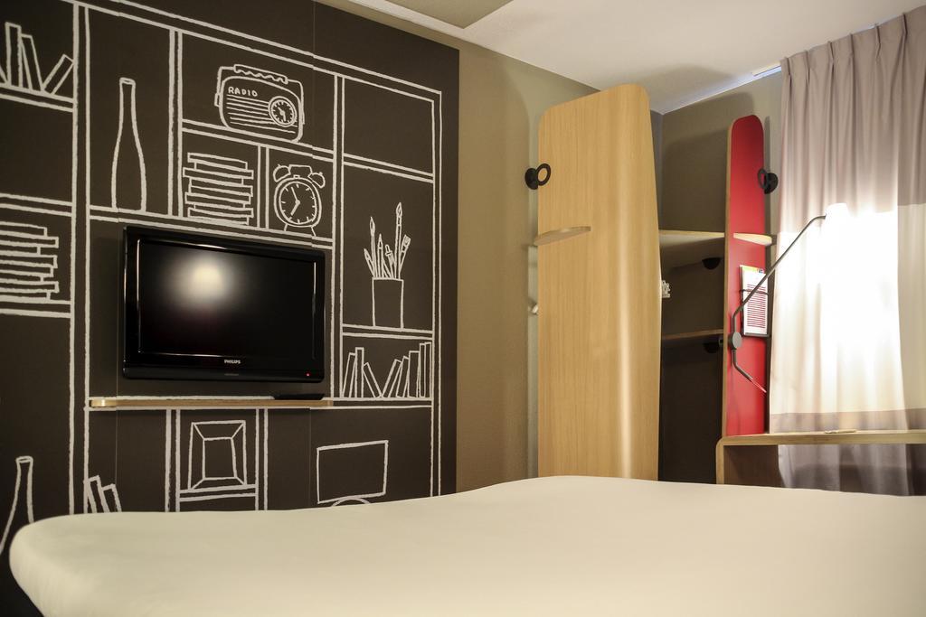 Hotel ibis Paris Place d’Italie 13ème Extérieur photo